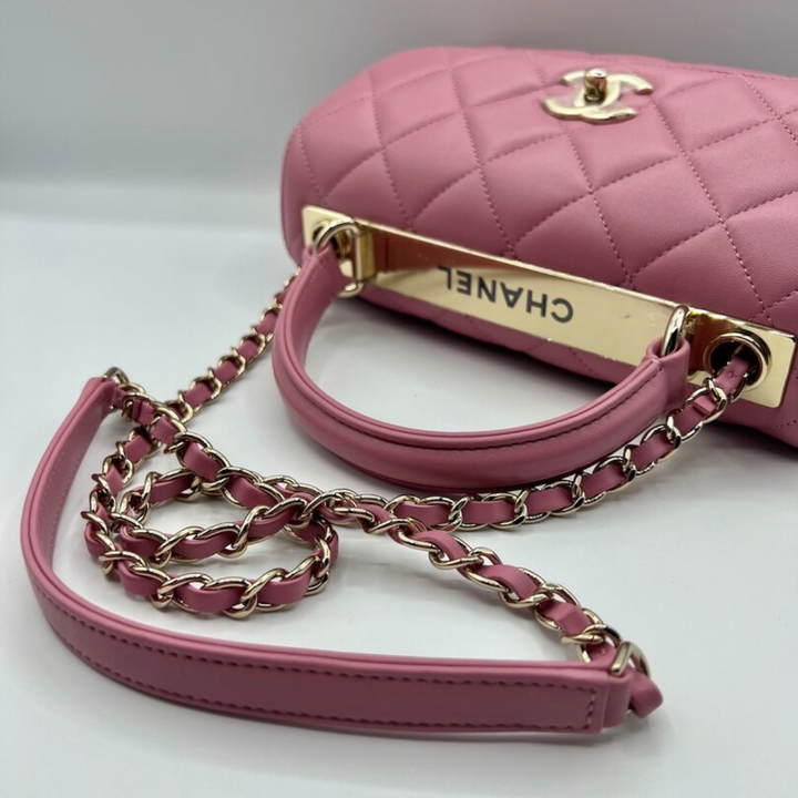 Chanel - Bolso CC con solapa