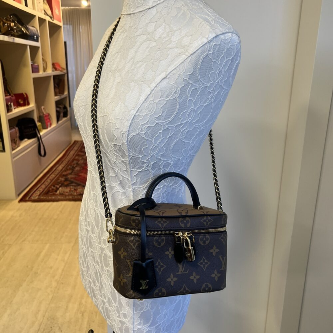 Louis Vuitton – Bolso Vanity PM