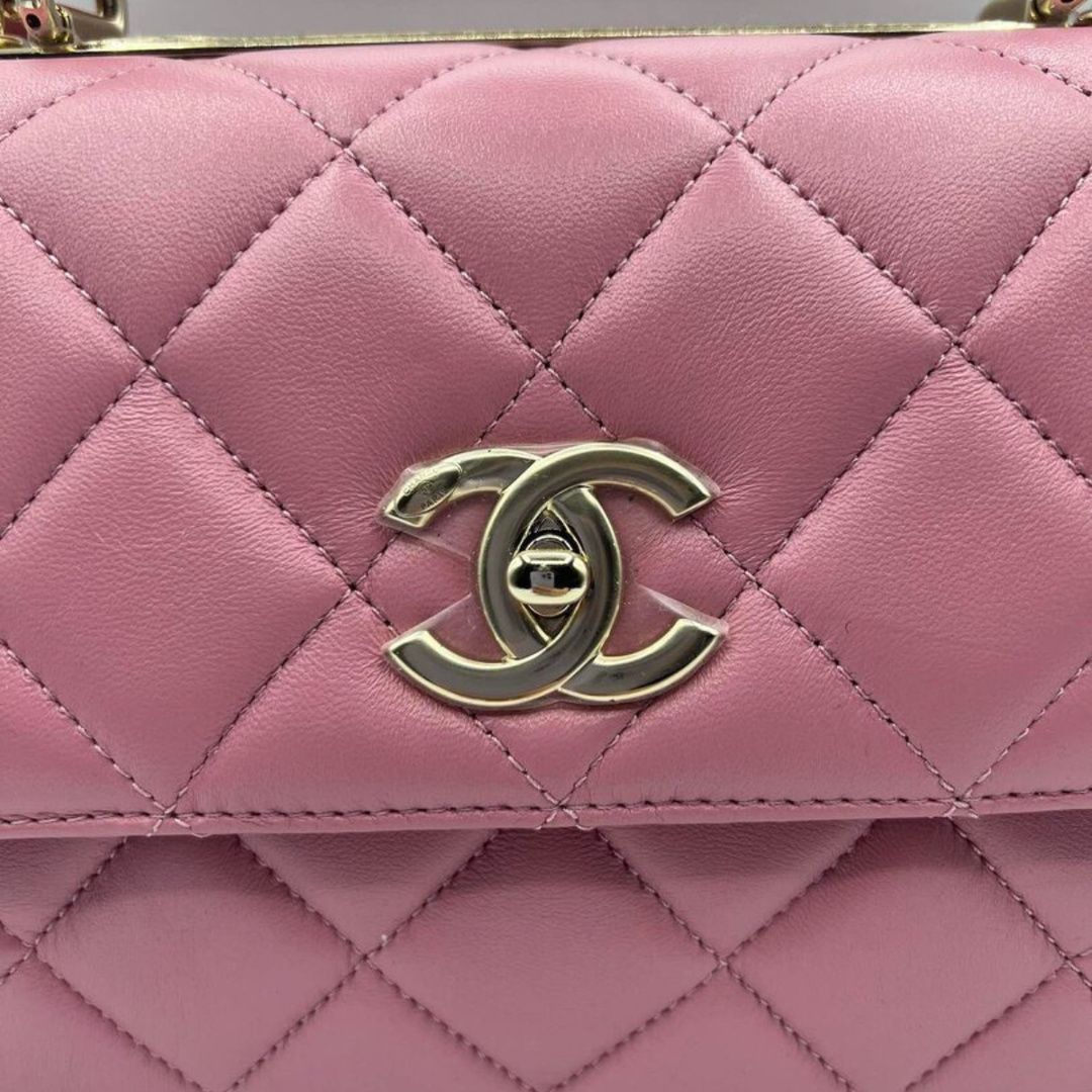 Chanel - Bolso CC con solapa
