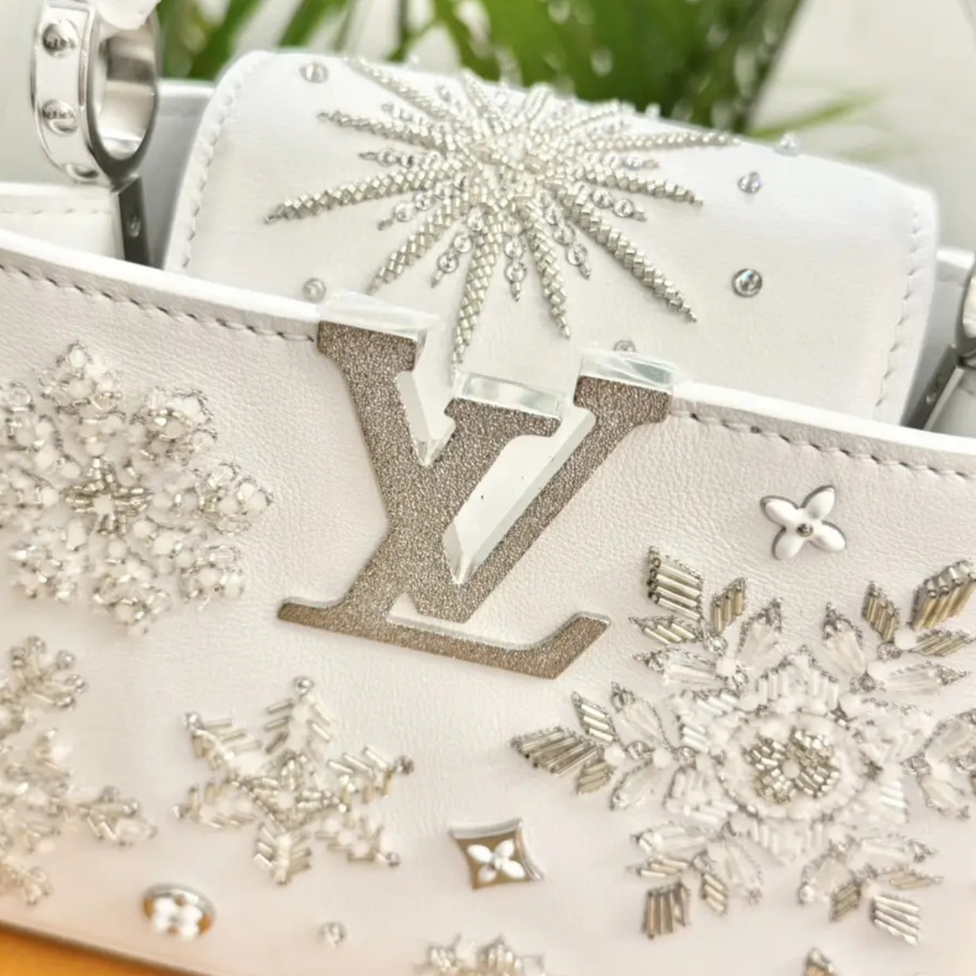 Louis Vuitton – Bolso Capucines Mini