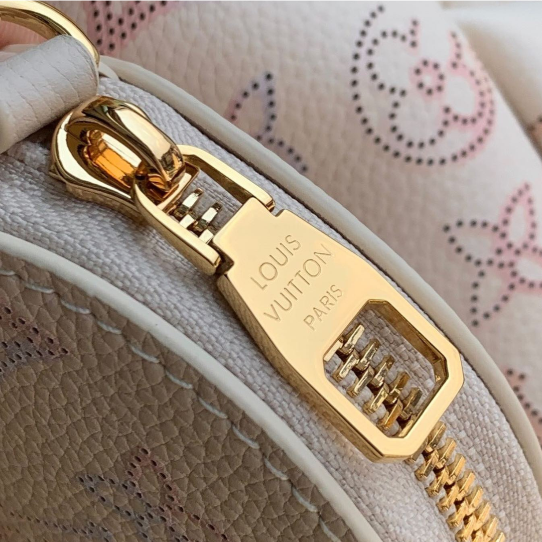 Louis Vuitton – Bolso Bella