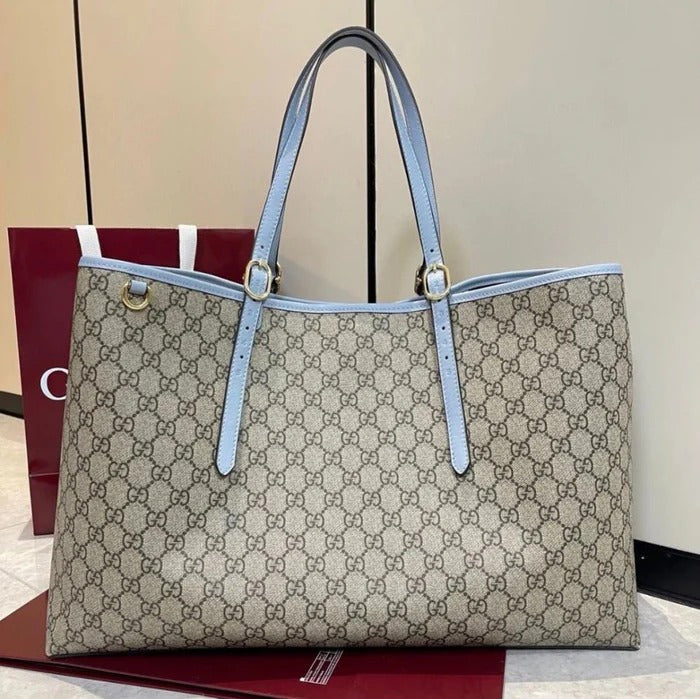 Gucci – Bolso shopper grande con emblema GG