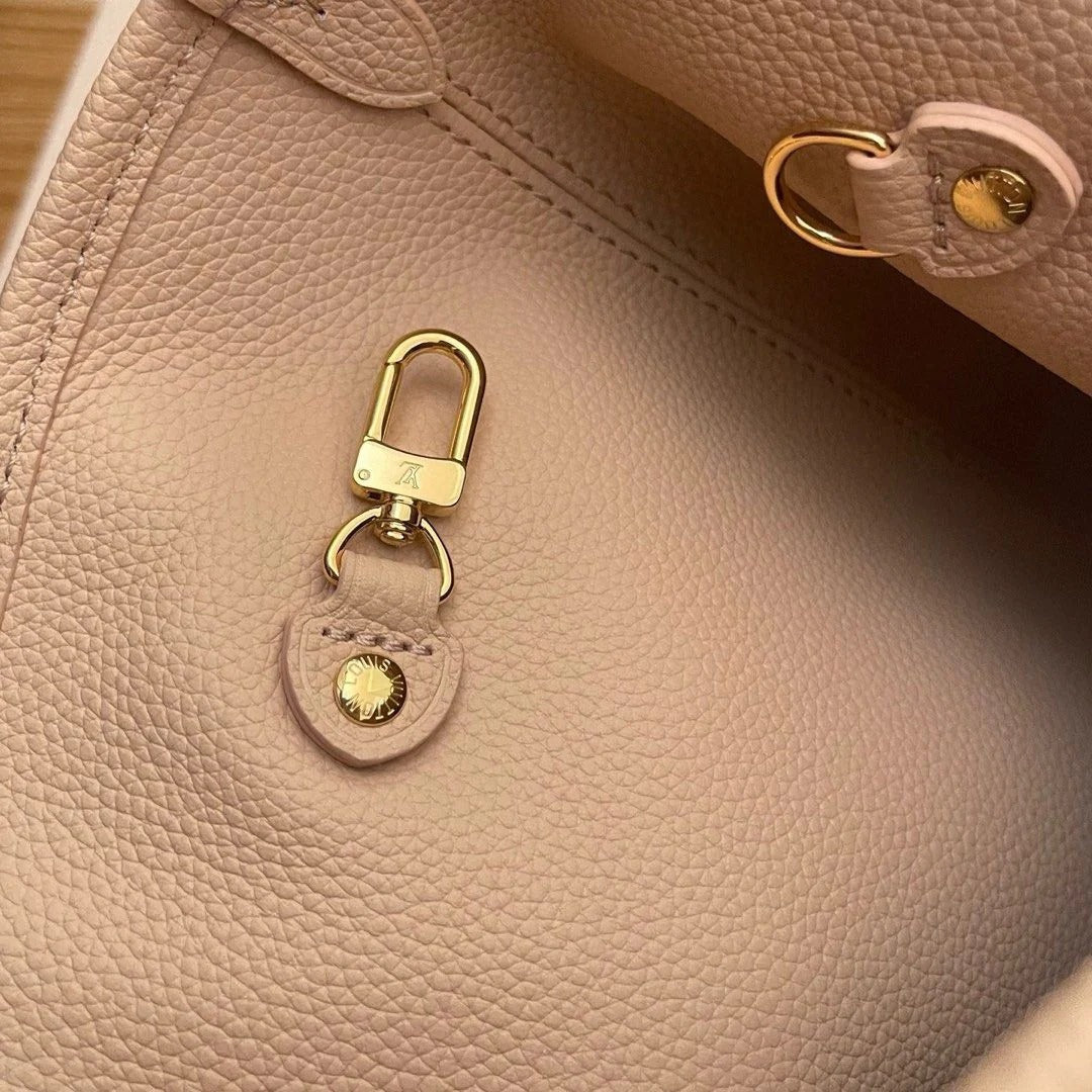 Louis Vuitton – Bolso Neverfull Inside Out MM
